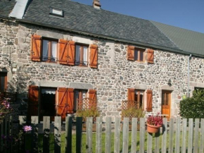 Gîte Murol, 3 pièces, 5 personnes - FR-1-630-236